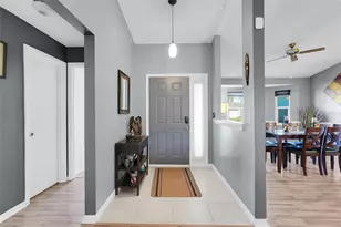 105 Dorchester Ct, Kissimmee, FL 34758 - Photo 9