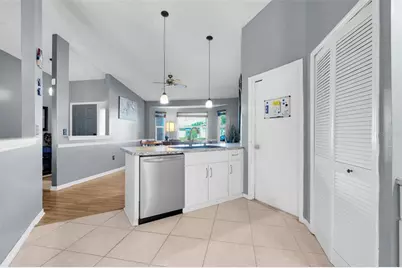 105 Dorchester Court, Kissimmee, FL 34758 - Photo 19