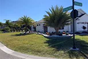 775 Shivers Loop, The Villages, FL 34762 - Photo 3