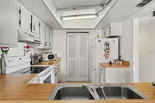 2514 Citrus Club Ln, Orlando, FL 32839 - Photo 15