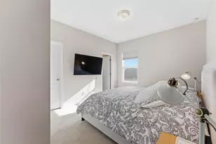 8266 Nemours Pkwy, Orlando, FL 32827 - Photo 49