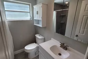 3301 W Woodlawn Ave, Tampa, FL 33607 - Photo 31