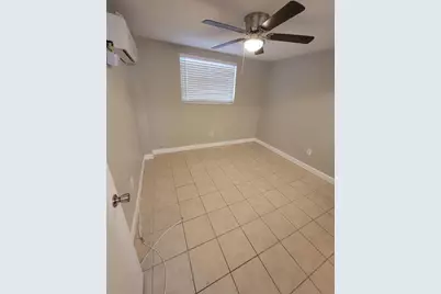 3301 W Woodlawn Avenue, Tampa, FL 33607 - Photo 33