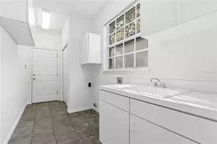 7613 Torino Ct, Orlando, FL 32835 - Photo 17