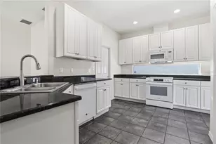 7613 Torino Ct, Orlando, FL 32835 - Photo 11