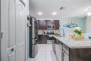 328 Hibiscus Dr, Poinciana, FL 34759 - Photo 15