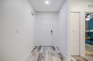 328 Hibiscus Dr, Poinciana, FL 34759 - Photo 19