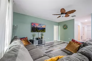 328 Hibiscus Dr, Poinciana, FL 34759 - Photo 25