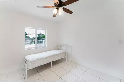 810 NW 112th Street, Miami, FL 33168 - Photo 27