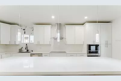 810 NW 112th Street, Miami, FL 33168 - Photo 17