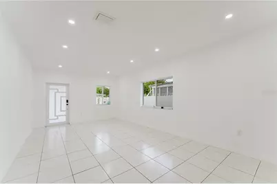 810 NW 112th Street, Miami, FL 33168 - Photo 11
