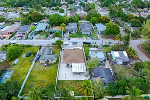 810 NW 112th St, Miami, FL 33168 - Photo 41