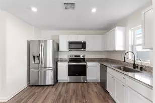 2059 Kentucky Rd, Sumterville, FL 33585 - Photo 15