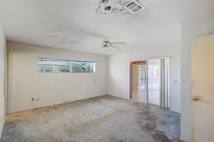 885 Braddock Rd, Deltona, FL 32725 - Photo 25