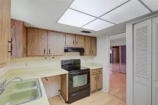 885 Braddock Rd, Deltona, FL 32725 - Photo 41