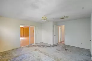 885 Braddock Rd, Deltona, FL 32725 - Photo 49