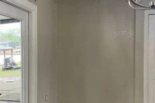 26625 Bimini Dr, Tavares, FL 32778 - Photo 5