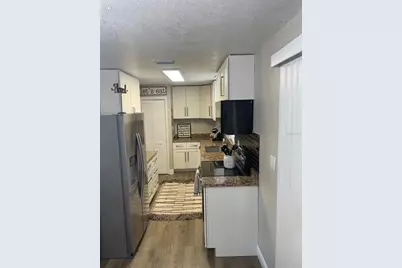 26625 Bimini Drive, Tavares, FL 32778 - Photo 11