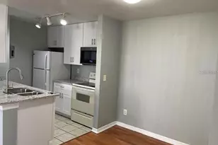 6064 Westgate Dr, Orlando, FL 32835 - Photo 3