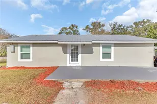 2121 Woodland Dr, Apopka, FL 32703 - Photo 1