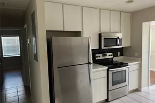 1033 Willow Dr, Leesburg, FL 34748 - Photo 3