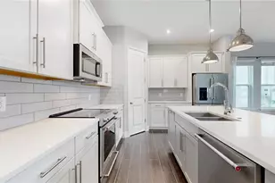 7885 Berkshire Oak Aly, Windermere, FL 34786 - Photo 5