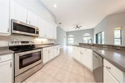 5064 Hawks Hammock Way, Sanford, FL 32771 - Photo 5