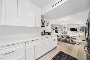 568 S Osceola Ave, Orlando, FL 32801 - Photo 9