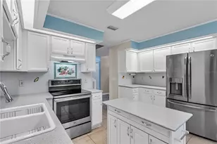 2574 Sage Dr, Kissimmee, FL 34758 - Photo 11