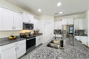 16584 Point Rock Dr, Winter Garden, FL 34787 - Photo 19