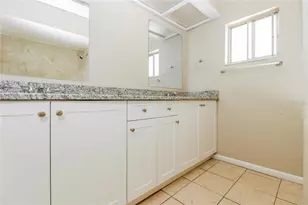 37 Harbor Oaks Cir, Safety Harbor, FL 34695 - Photo 11