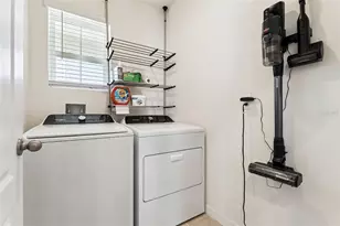 448 Lily Ln, Davenport, FL 33837 - Photo 17