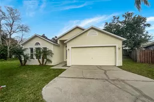 142 Spanish Bay Dr, Sanford, FL 32771 - Photo 1