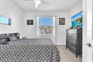 7973 Lakes Edge Ln, Port Charlotte, FL 33981 - Photo 11