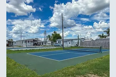 810 49th Avenue W, Bradenton, FL 34207 - Photo 35