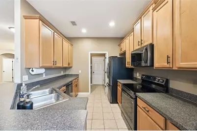 8356 Baywood Vista Drive, Orlando, FL 32810 - Photo 11