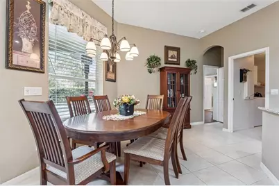 12002 Shadowbrook Lane, Orlando, FL 32828 - Photo 9