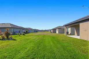 733 Chatham Walk Dr, Ruskin, FL 33570 - Photo 37