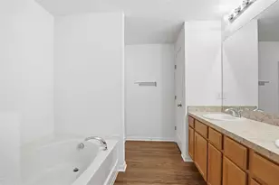 733 Chatham Walk Dr, Ruskin, FL 33570 - Photo 31