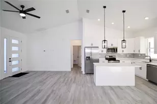 3915 El Rado Ave, Sebring, FL 33872 - Photo 11