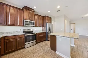 2692 White Isle Ln, Orlando, FL 32825 - Photo 13