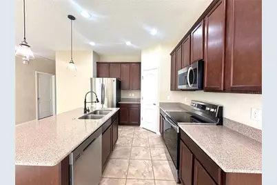 215 Lakeshore Drive, Davenport, FL 33837 - Photo 7