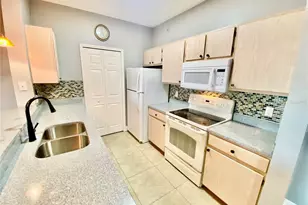 5451 Vineland Rd, Orlando, FL 32811 - Photo 5