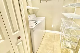 5451 Vineland Rd, Orlando, FL 32811 - Photo 31