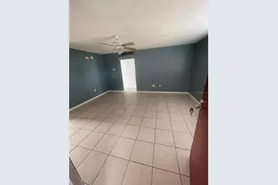 5505 Hernandes Drive #112, Orlando, FL 32808 - Photo 3