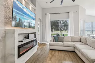 221 Westmoreland Cir, Kissimmee, FL 34744 - Photo 3