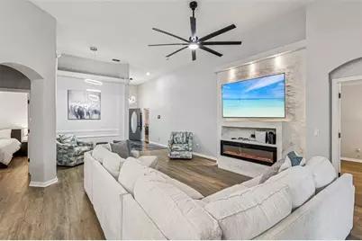 221 Westmoreland Circle, Kissimmee, FL 34744 - Photo 3