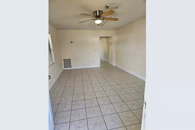 2761 Michigan Avenue, Kissimmee, FL 34744 - Photo 15