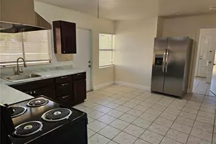 2761 Michigan Ave, Kissimmee, FL 34744 - Photo 17