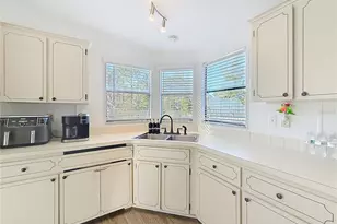 14291 SE 26 St, Morriston, FL 32668 - Photo 11